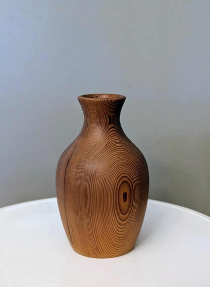 Cedar Dry Vase #229