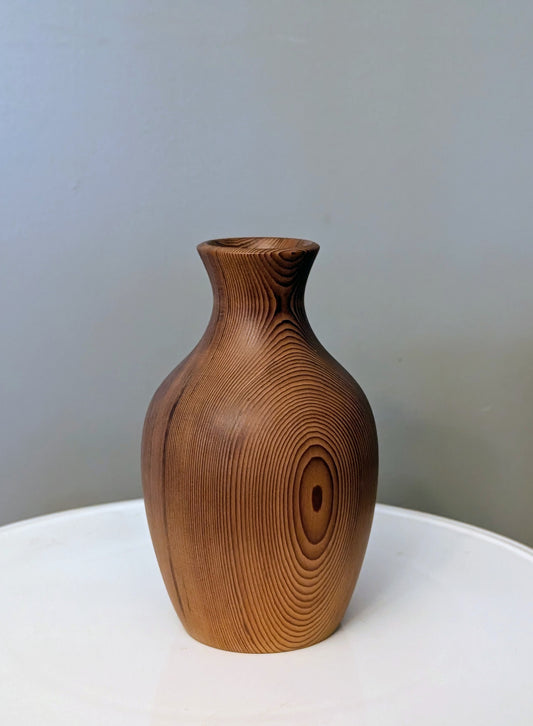 Cedar Dry Vase #229
